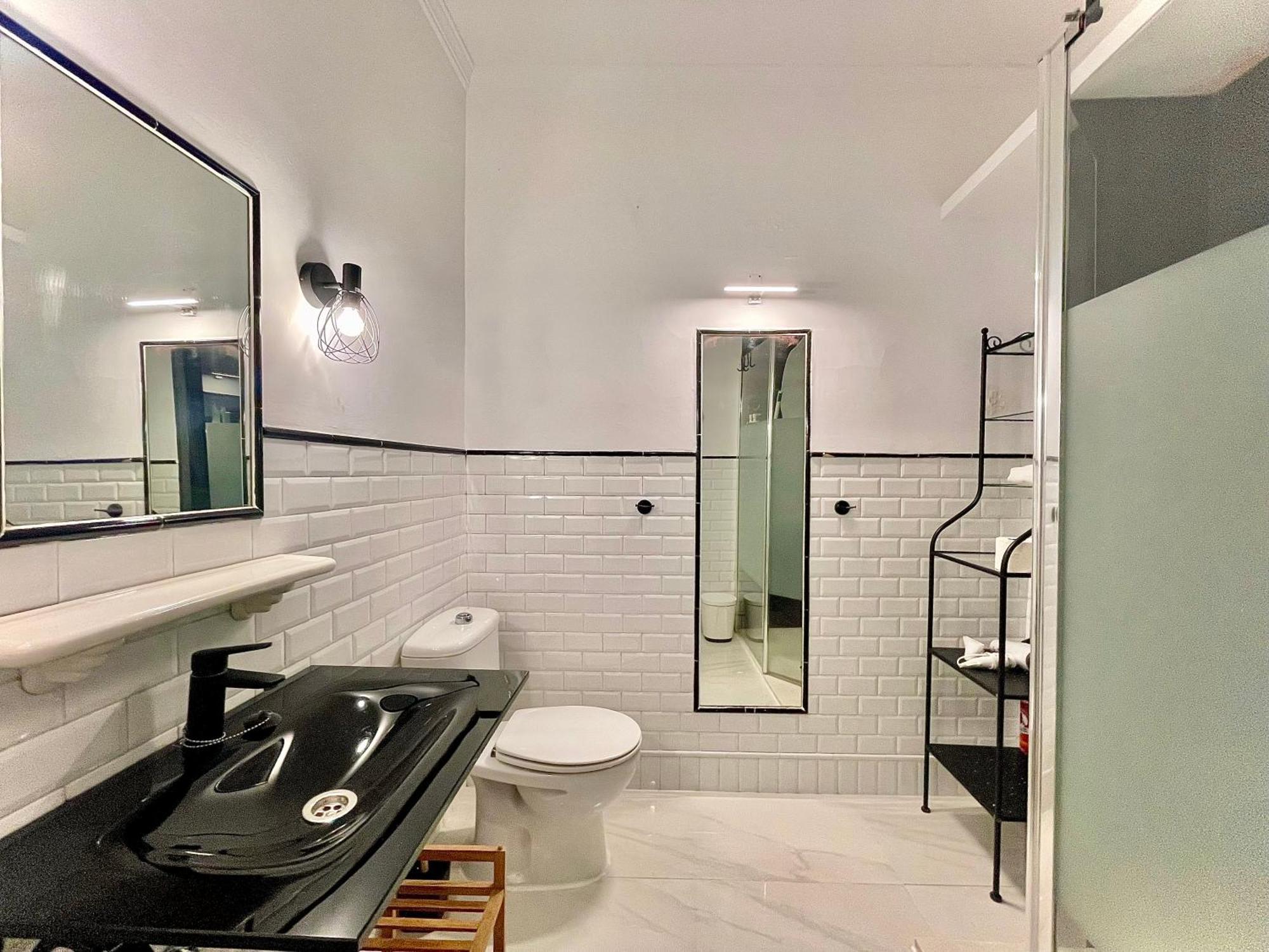 House -Rooftop&Jacuzzi -StayinSevilla Exterior foto